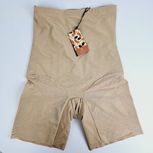 Honey Love Super Power Short Women's 2X Tan Flexible Sculpt Wear NWT